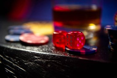Hand decisions and free bet highlights Free Bet Blackjack hand decision interface on s13