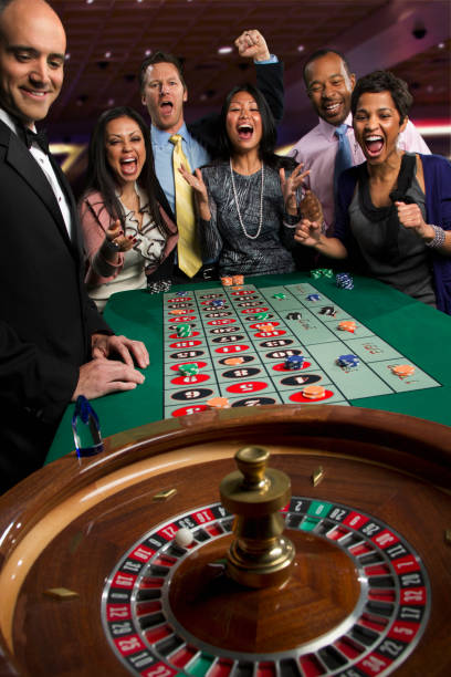 Dealer hand reveal and settlement s13 Free Bet Blackjack dealer card reveal